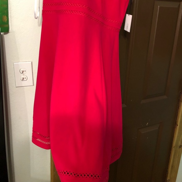 Event Dress - Picture 4 of 6